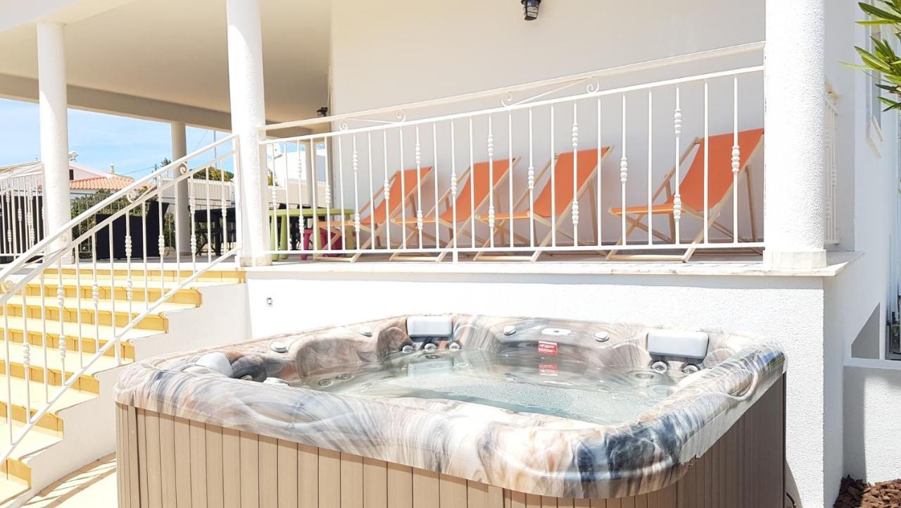 Sunset Villa By Laranjal Rentals Olhos de Agua  Exterior foto