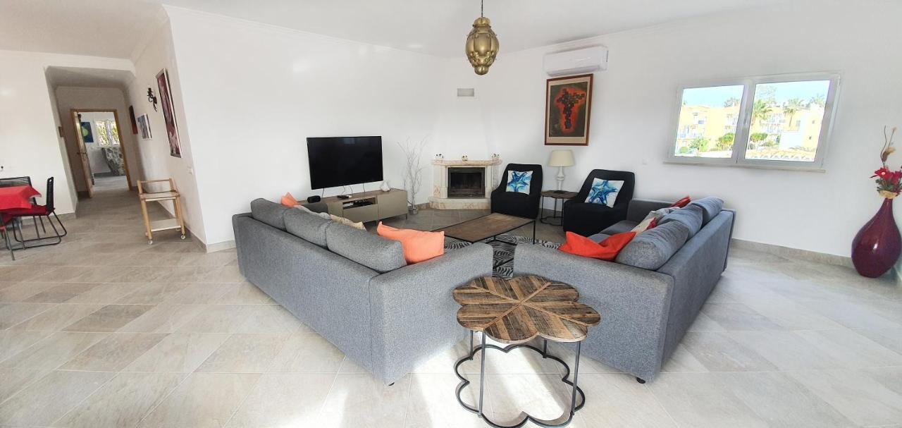 Sunset Villa By Laranjal Rentals Olhos de Agua  Exterior foto